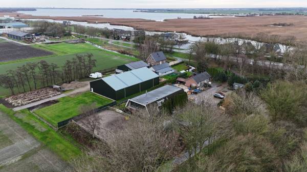 Bedrijfsruimte Weteringweg 37 Leimuiderbrug