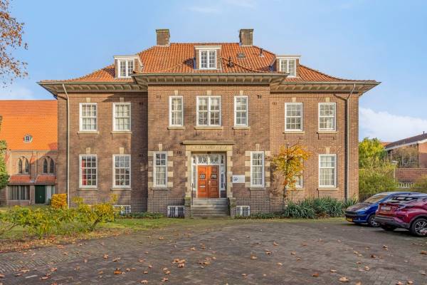 Maatschappelijk vastgoed Prins Karelstraat 100 Helmond