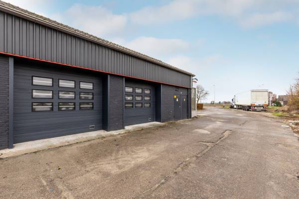 Bedrijfsruimte Rijksstraatweg 82-b Numansdorp