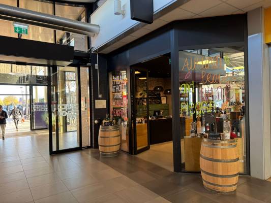 Winkelruimte Helftheuvelpassage 484- 486 Den Bosch