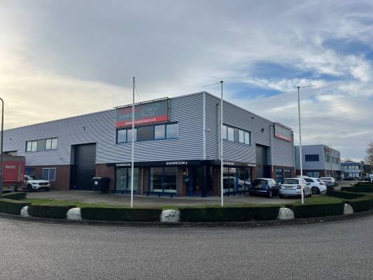 Bedrijfsruimte Vierlinghstraat 10-a Werkendam