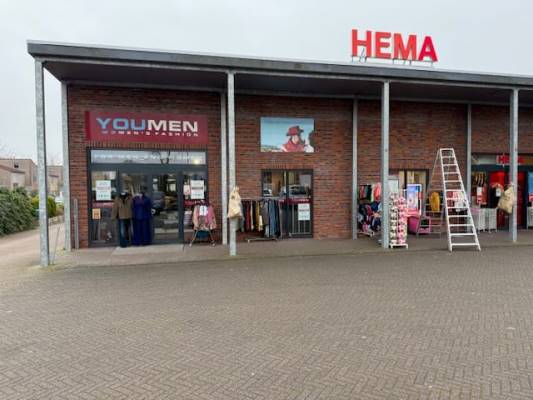 Winkelruimte Oosteresstraat 1 Borger