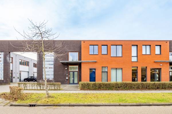 Kantoorruimte Vleugelboot 60 Houten