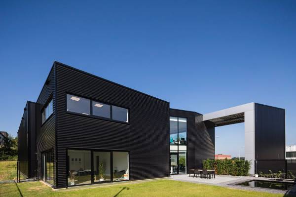 Bedrijfsruimte Kissel 62 Heerlen