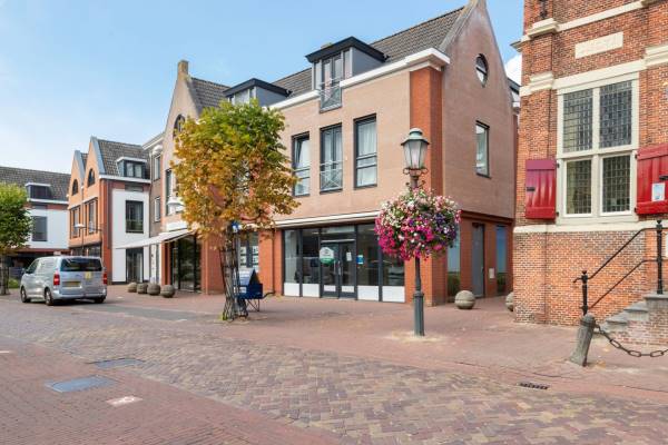 Winkelruimte Dorpsstraat 107 Nieuwkoop