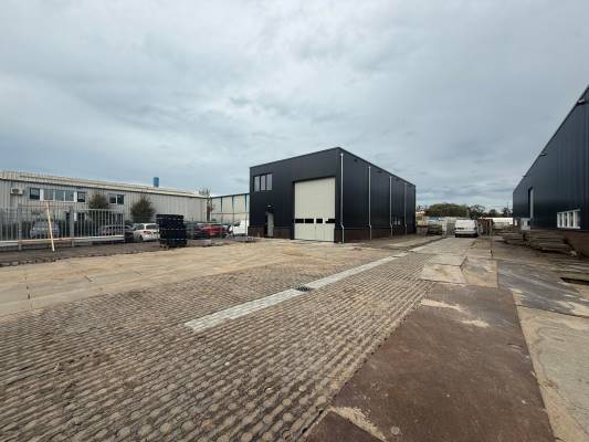 Bedrijfsruimte Nijverheidsweg 9-A Groot-Ammers