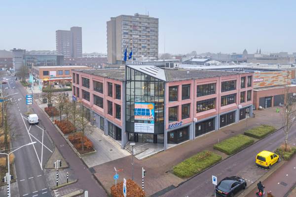 Kantoorruimte Laan van Limburg 2 Roosendaal
