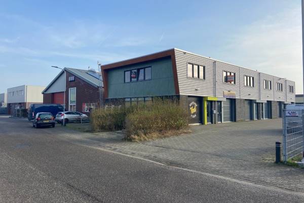 Bedrijfsruimte De Wurft 3 Waarland