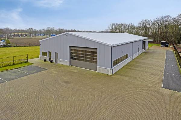 Bedrijfsruimte Spoorstraat 1-B Zegge