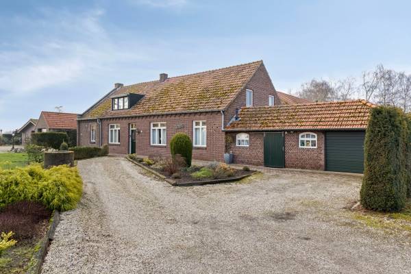 Agrarisch bedrijf De Horst 4 Stramproy