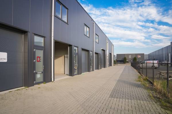 Bedrijfsruimte De Onderstal 13- 07 Beneden-Leeuwen