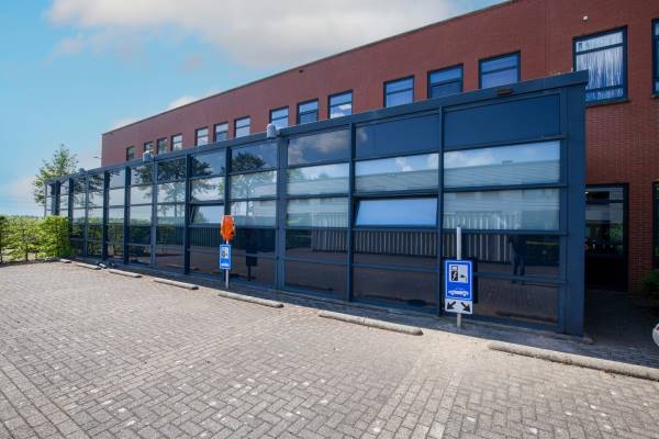 Kantoorruimte Luzernestraat 43 Nieuw-Vennep