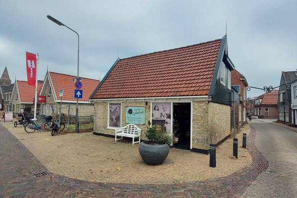 Winkelruimte Hoofdstraat 41 Hippolytushoef