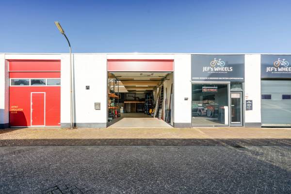 Bedrijfsruimte Van Hallstraat 37 Wassenaar