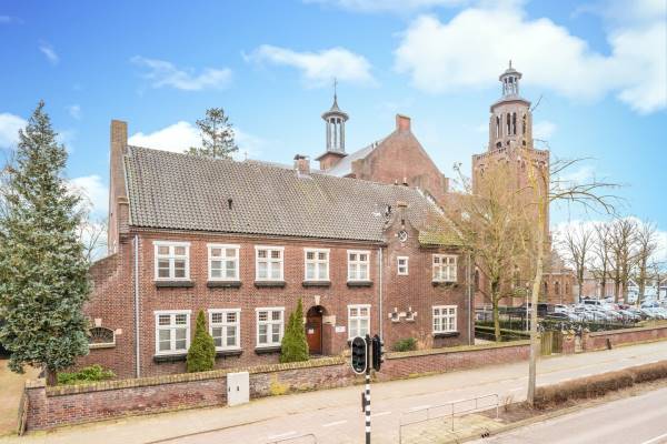 Maatschappelijk vastgoed Wethouder Ebbenlaan 131 Helmond