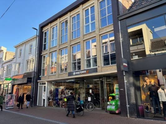 Winkelruimte Heuvelstraat 11 Oss