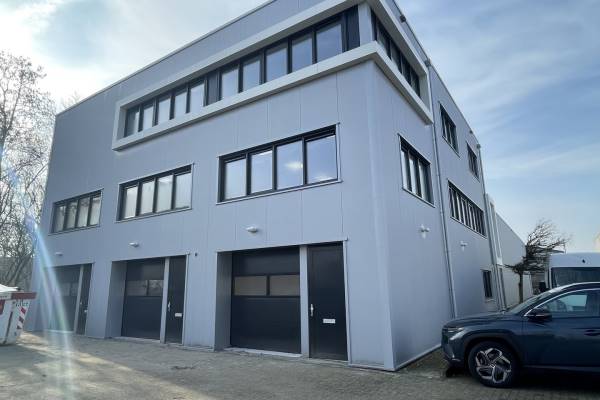 Bedrijfsruimte Voltastraat 23 Purmerend