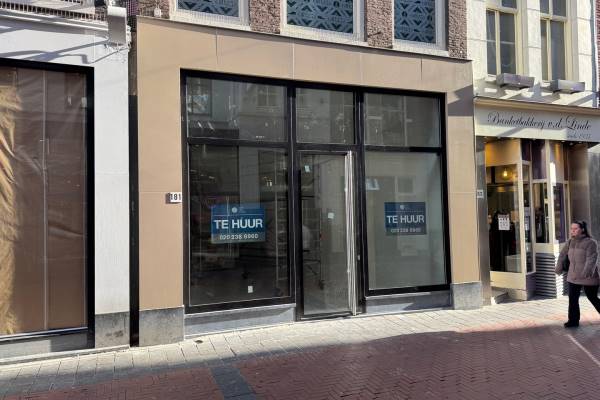 Winkelruimte Nieuwendijk 181 Amsterdam