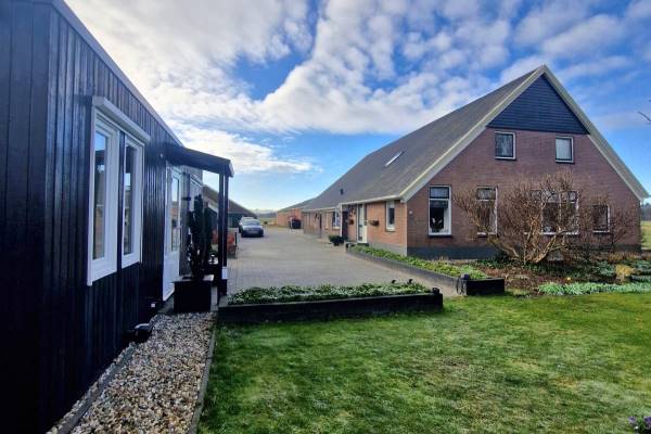 Agrarisch bedrijf Spoorbaan 1 Veenoord