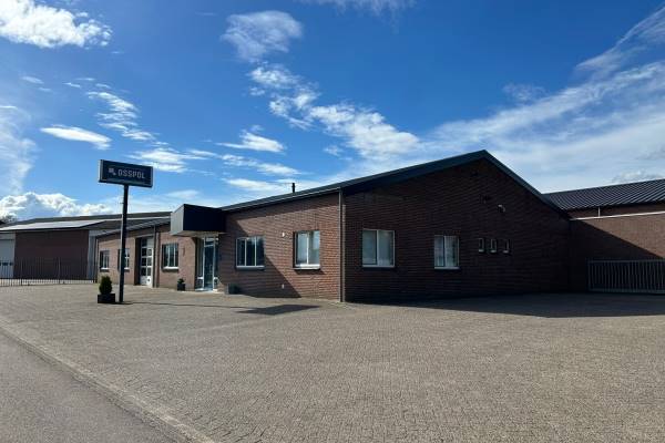 Bedrijfsruimte Bosstraat 2-e Grathem