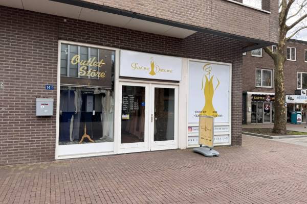 Winkelruimte Raadhuisplein 14-A Zevenaar