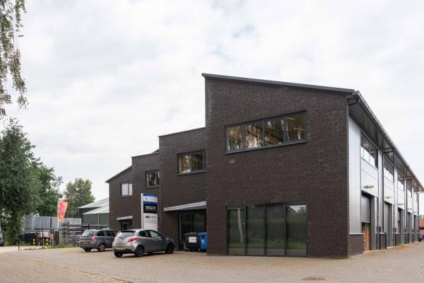 Bedrijfsruimte Leiweg 2-L Geffen
