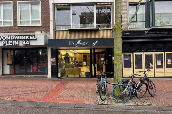 Winkelruimte Bloemerstraat 125 Nijmegen