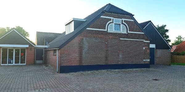 Winkelruimte Rijksweg 27 Uffelte