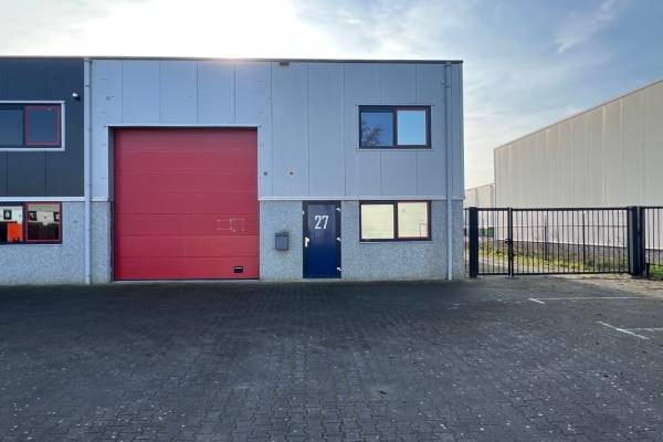 Bedrijfsruimte James Cookstraat 27 Emmen