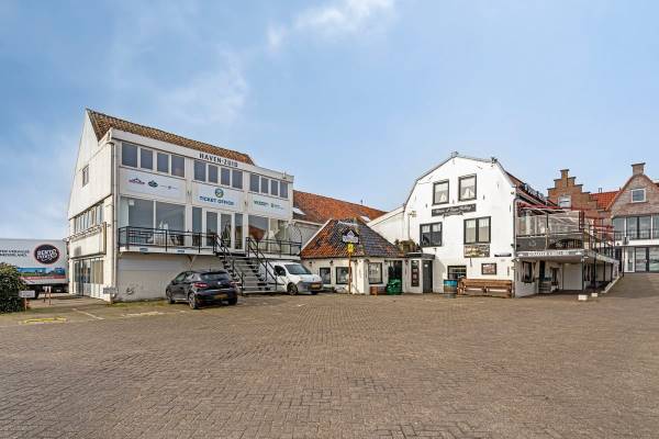 Winkelruimte Zuideinde 1- 9 Volendam