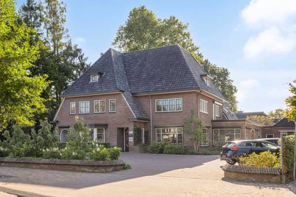 Kantoorruimte Rijksstraatweg 104 Voorst (Gem. Voorst)