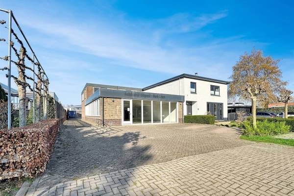 Bedrijfsruimte Populierenlaan 51 Uitgeest