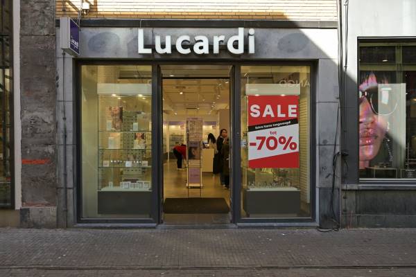 Winkelruimte Spuistraat 24 Den Haag