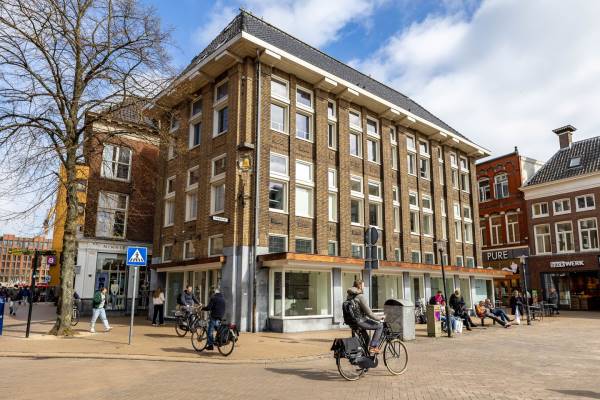 Winkelruimte Tussen beide Markten 6 Groningen