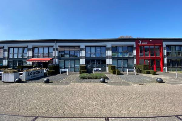 Kantoorruimte Bredaseweg 108-A Oosterhout (NB)