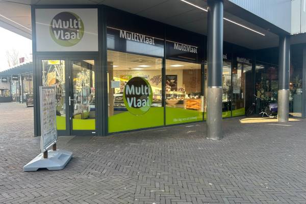 Winkelruimte Van Eesterenplein 105 Dordrecht