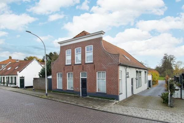 Bedrijfsruimte Hoogeinde 82 Waalwijk