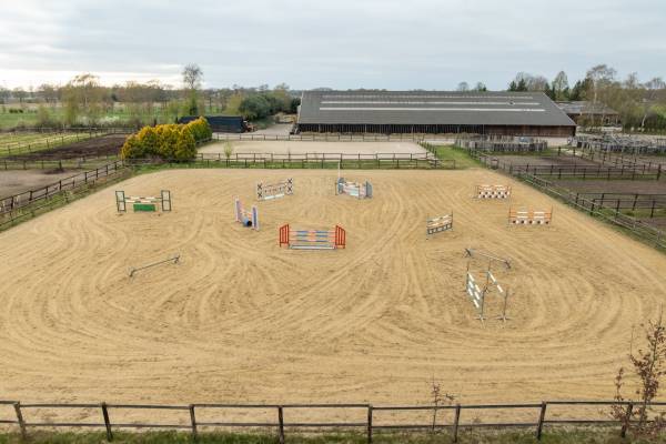 Agrarisch bedrijf Ossehaarseweg 11-a Stieltjeskanaal