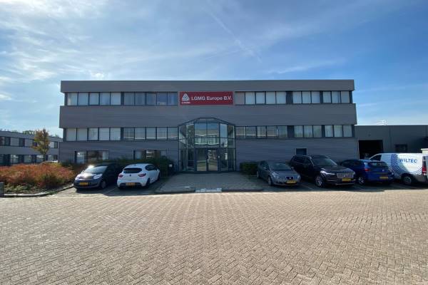 Bedrijfsruimte Laanweg 16 Spijkenisse