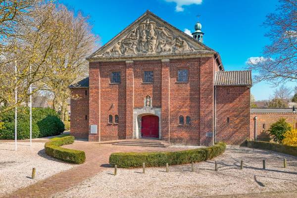 Maatschappelijk vastgoed Pastoor Roesweg 2 Maren-Kessel