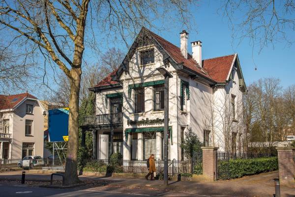 Kantoorruimte M.H. Tromplaan 20 Enschede