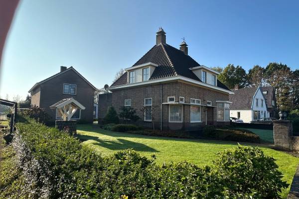 Bedrijfsruimte Prinses Beatrixstraat 24 Hedel