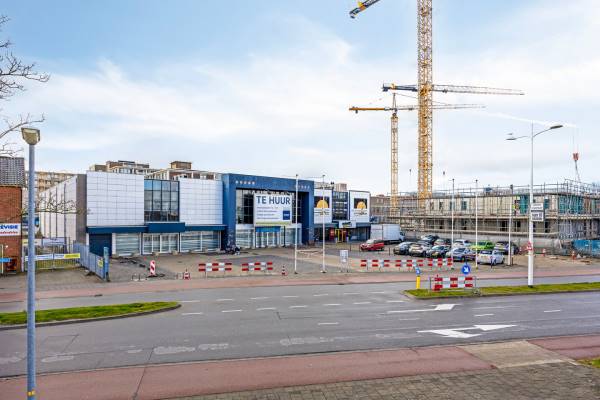Winkelruimte Huiswaarderplein 11-A Alkmaar