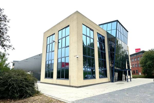 Kantoorruimte Koeweistraat 12 Waardenburg