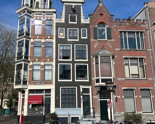 Bedrijfsruimte Oudezijds Voorburgwal 332 Amsterdam