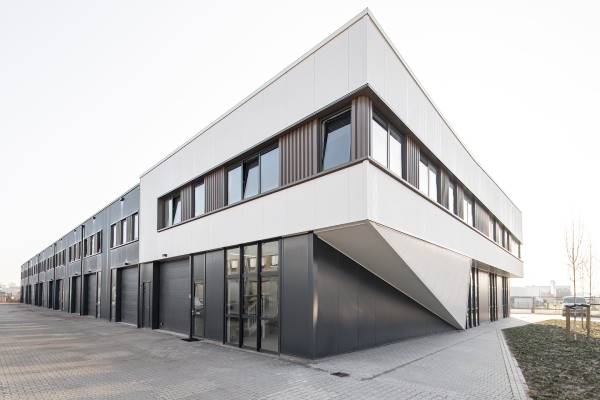 Bedrijfsruimte Morsestraat 38- 12 Tiel