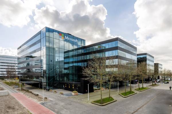 Kantoorruimte Evert van de Beekstraat 384 Schiphol