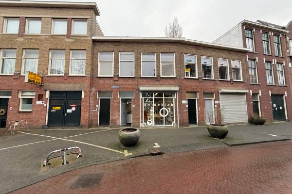 Bedrijfsruimte Zaanstraat Den Haag