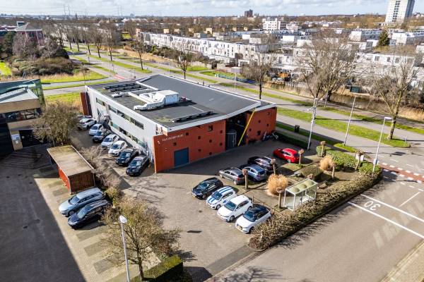 Kantoorruimte Koraalrood 100 Zoetermeer