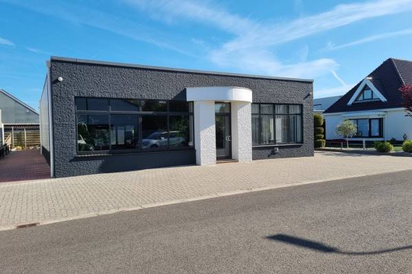 Bedrijfsruimte Thijs Thalenstraat 2 Hollandscheveld